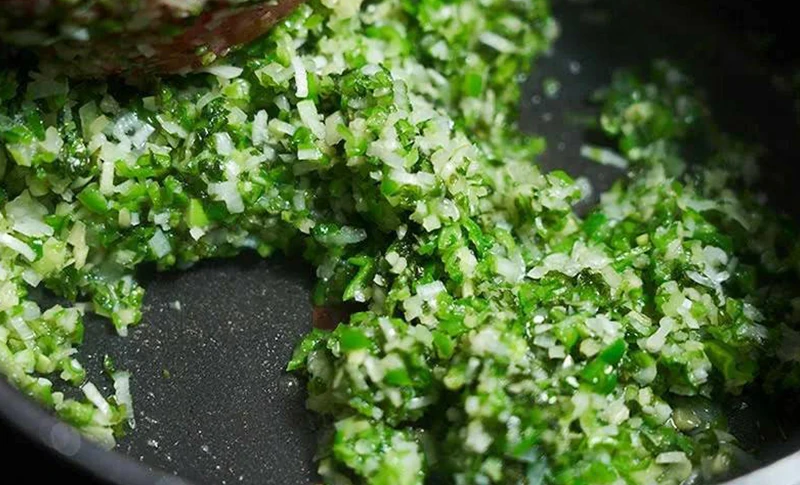 鯵のひと仕事なめろう