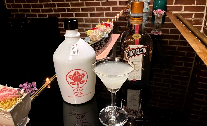 KIKKA GIN 朱華