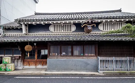 油長酒造の酒蔵