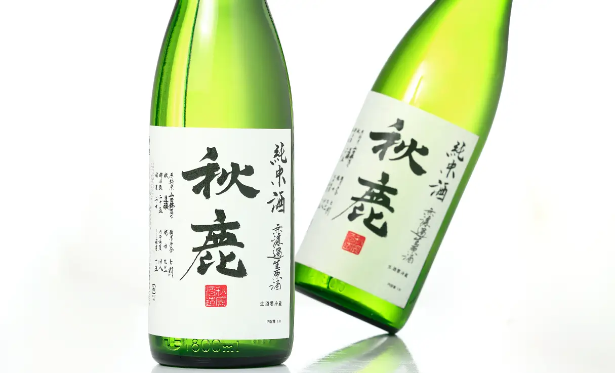 秋鹿 純米 生原酒 1.8L