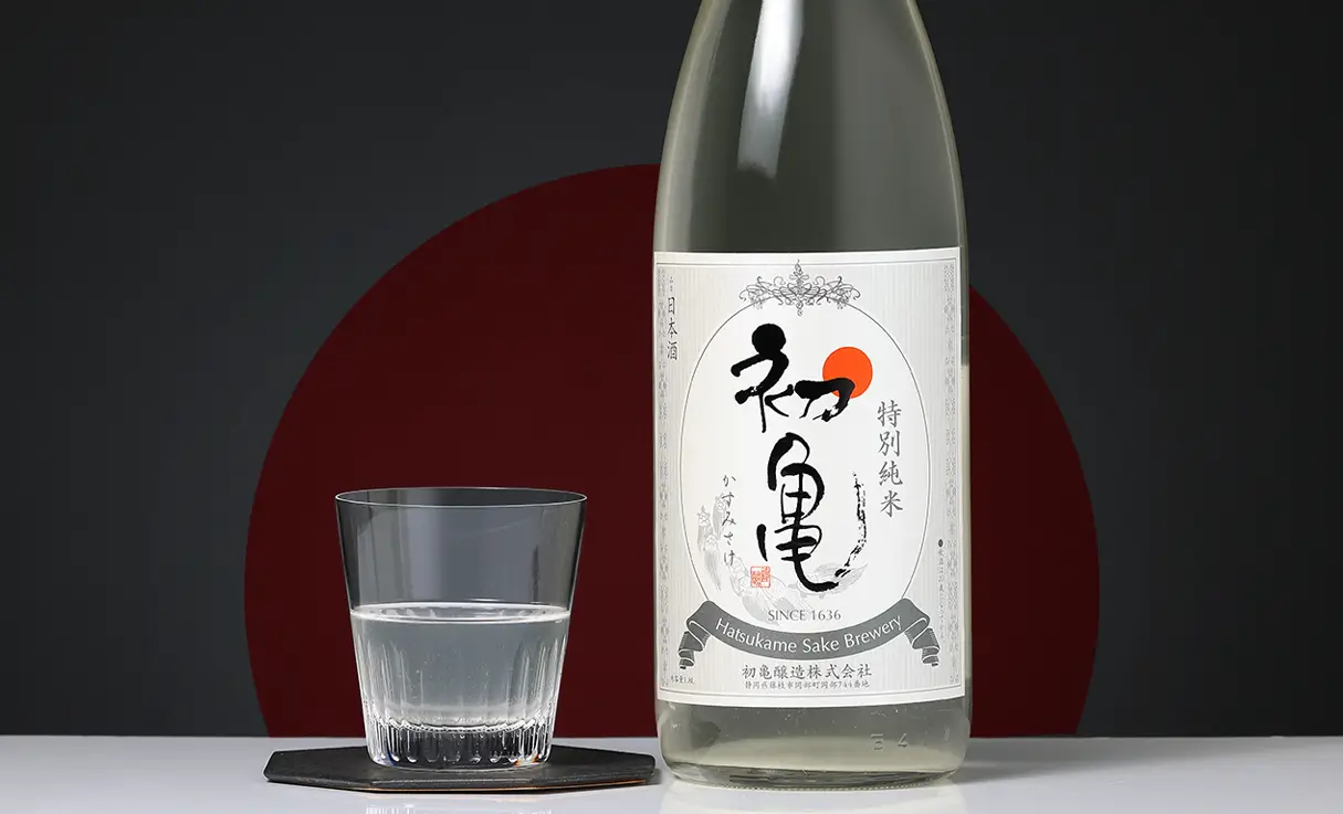 初亀 特別純米 かすみさけ 生酒 1.8L