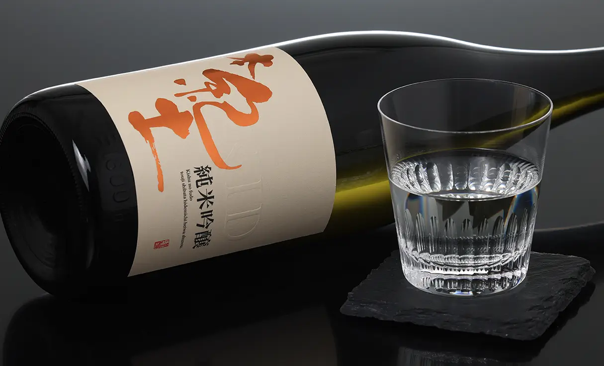 本紀土 純米吟醸酒 1.8L